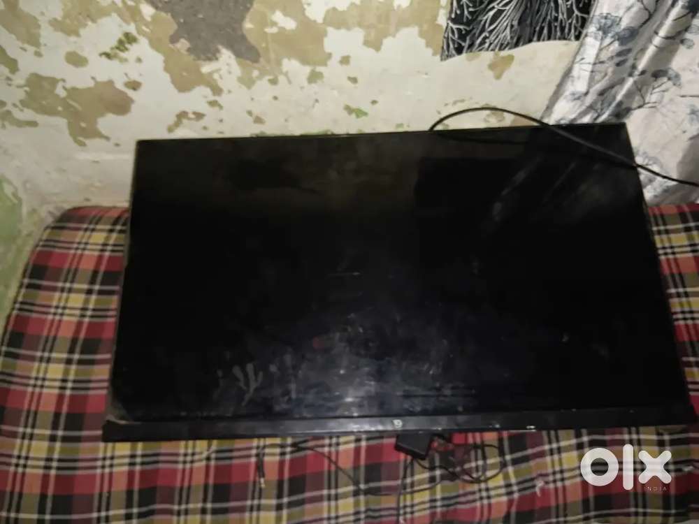 Vg LeD TV [32] in black color