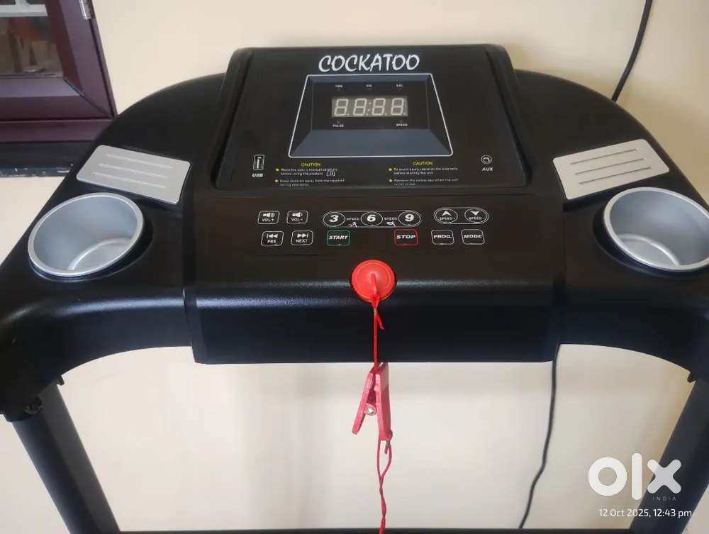 Trademil Cockatoo 3HP Treadmill for Home with 3 Level Manual Incline