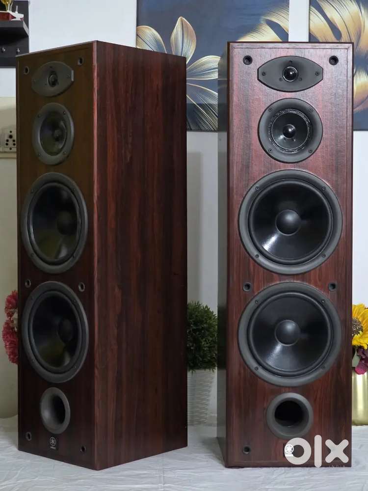 Yamaha NS-55 Speakers Double 8inch 3 Way design 250watts Rms Excellen