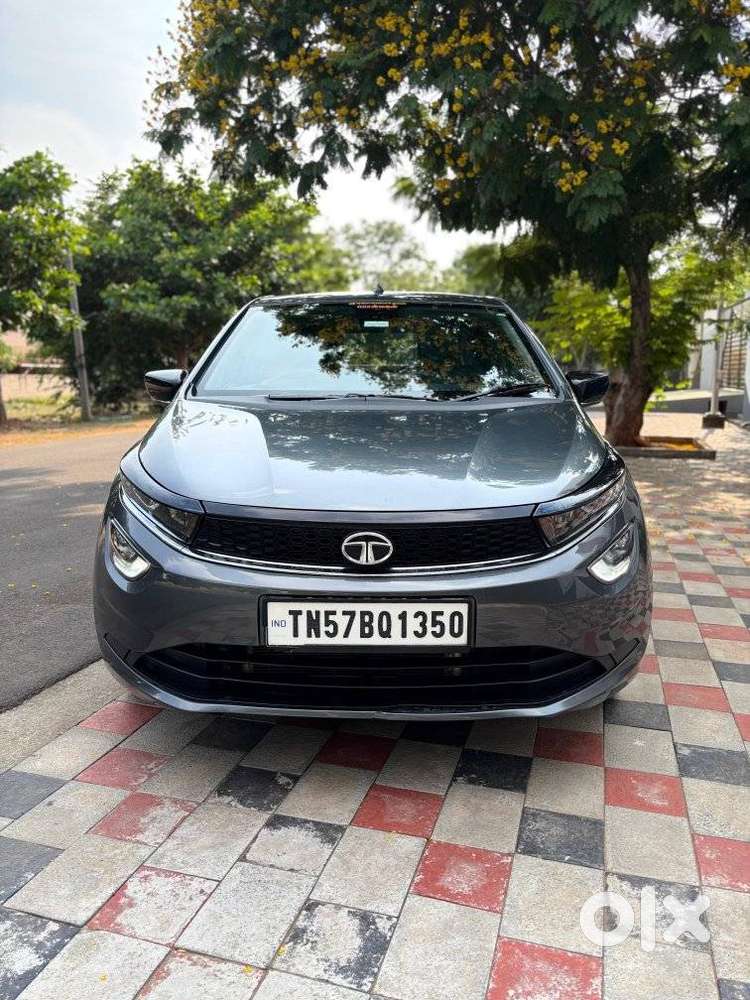 Tata Altroz, 2022, Petrol