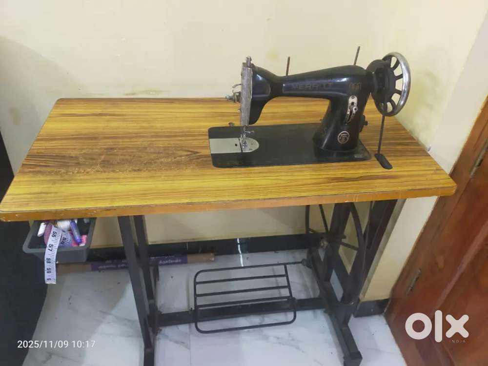 Merrit sewing machine