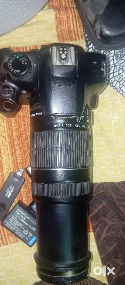 Canon 12000D