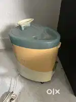 Philips juicer