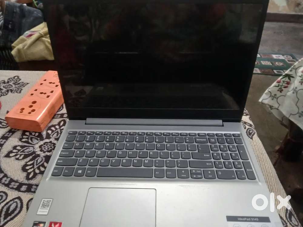 Lenovo IdeaPad s145 AMD Ryzen 3