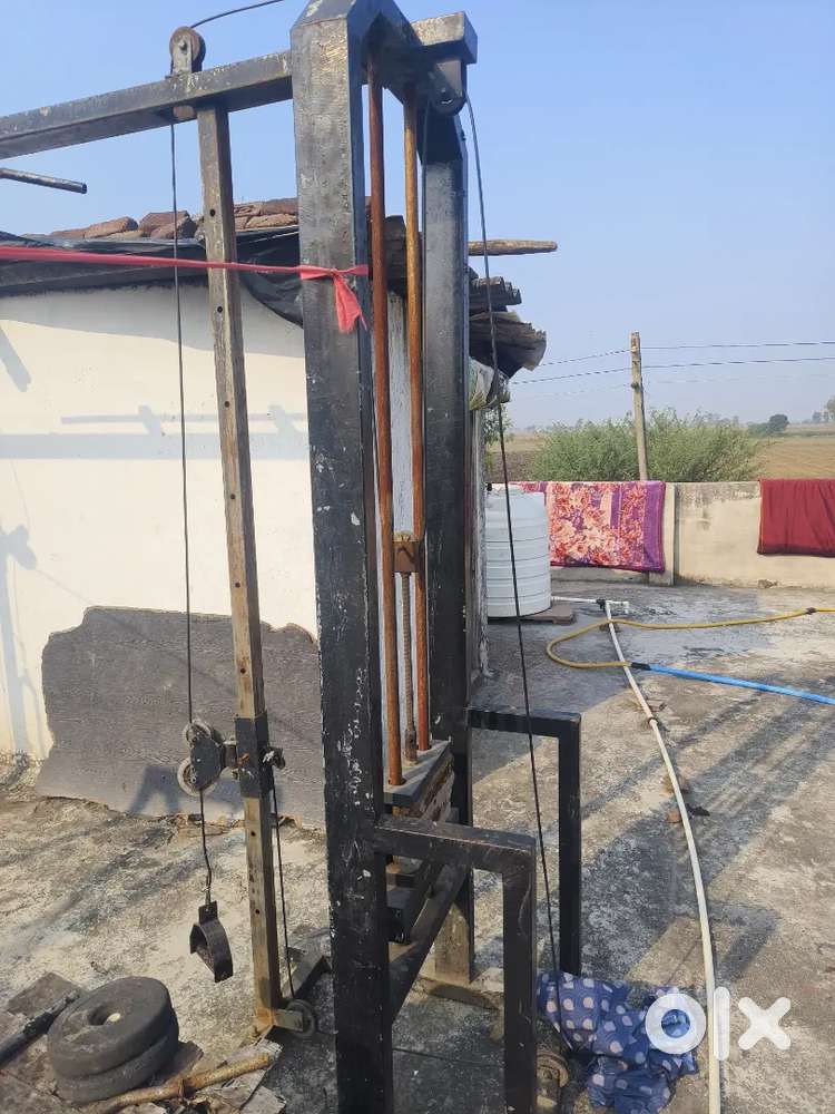 Gym sel karna hai paison ki jarurat hai bus