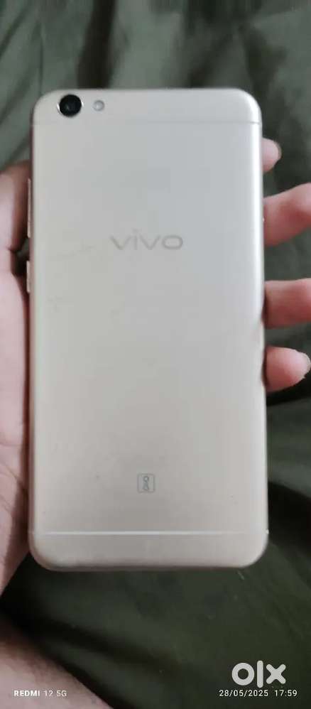 Broken display vivo Y71