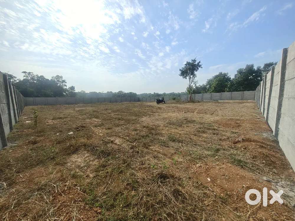 11000 sqft Area ( Godown/Farmhouse/Residencial)