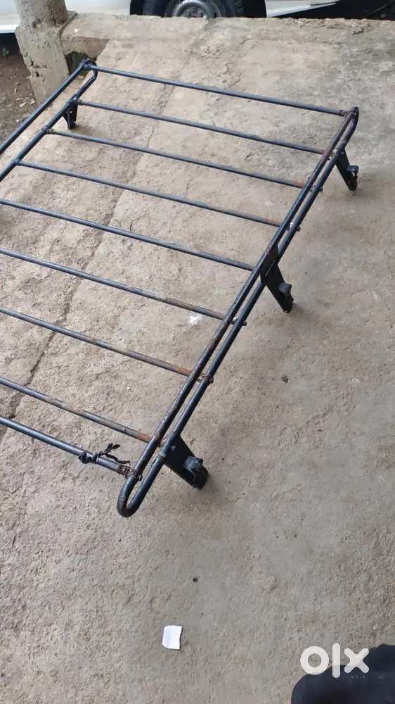 Maruti Omni carrier