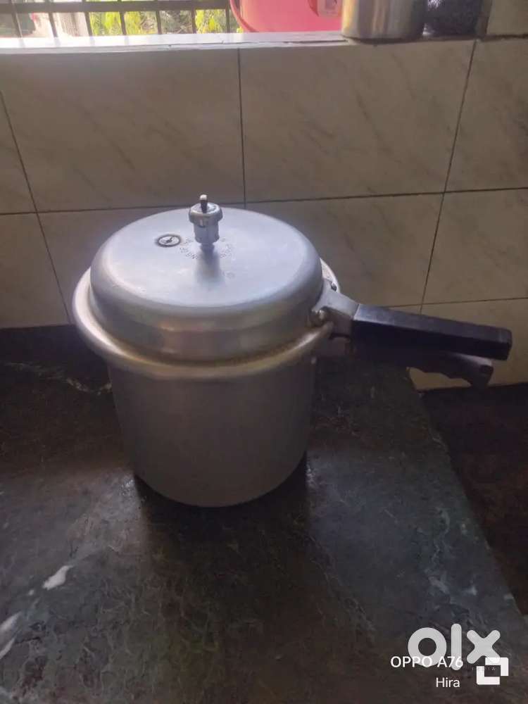 9 liter pressure cooker big size