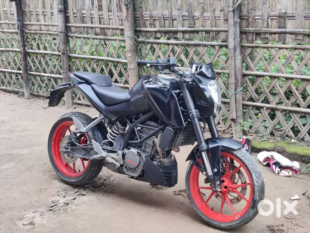 1st owner duke bs4 200 If anyone interested dm me