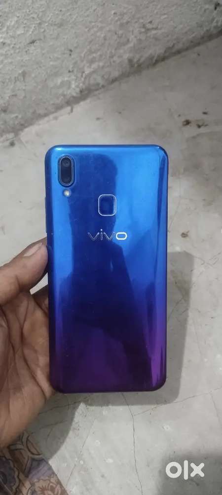 Vivo y95 4+64 box charger flip cover