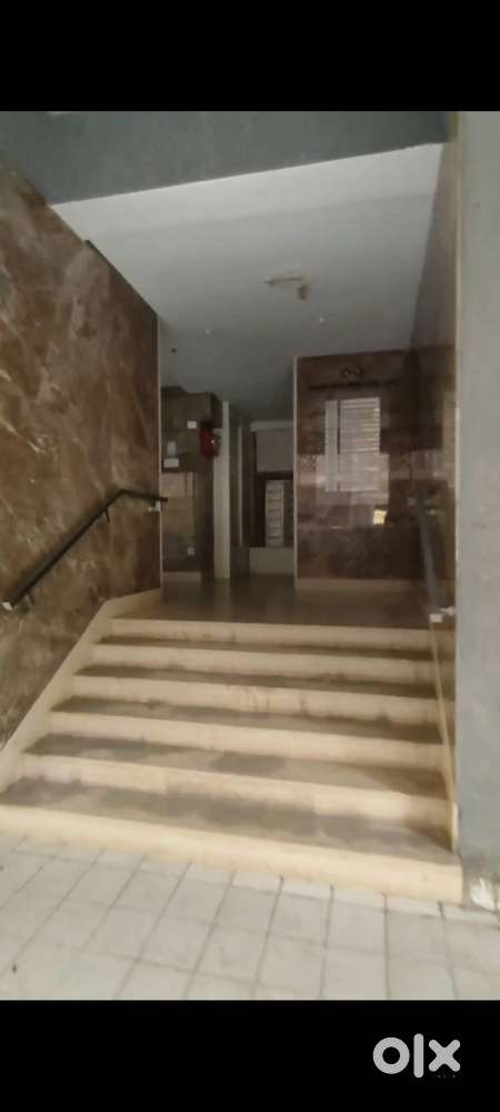 Apartment for Sell in Posh locality of Bandra Pali Hill