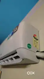 LLOYD 1 Ton 3 Star Split AC, Copper Condenser, with WIFI Connectivity