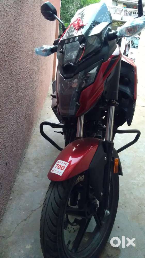 Honda XBlade 160 - Single owner