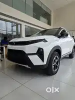 Tata Nexon iCNG creative+ dual tone 2025
