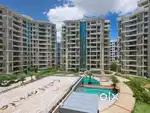 4+1 Semifurnished flat available in Falcon view