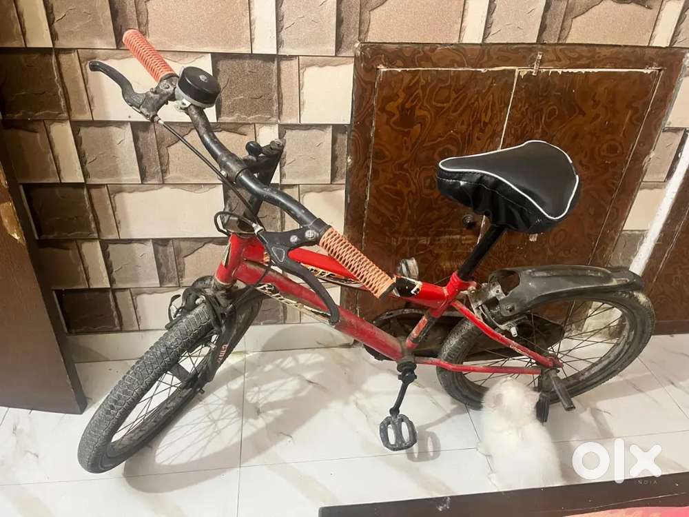 BMX cycle  price 2000