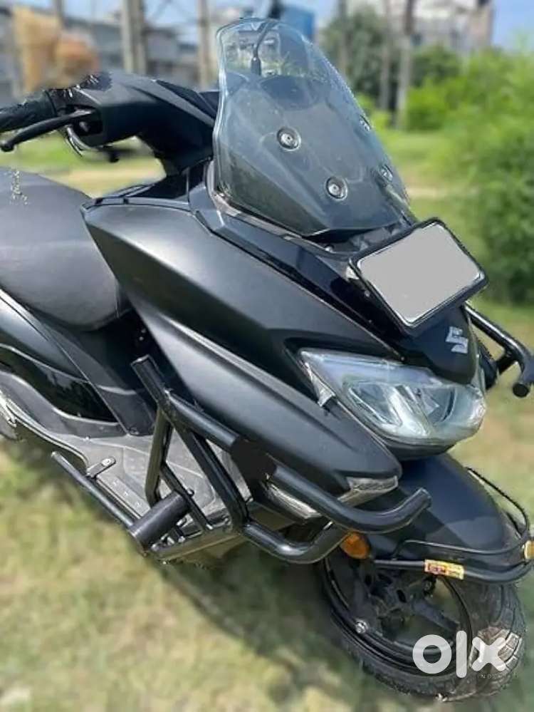 Burgman crash guard