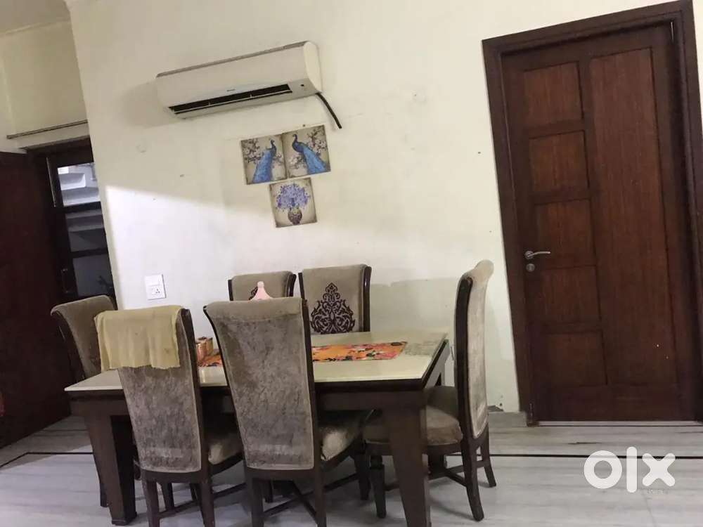 HOUSE FOR RENT TOLET SERVICE AVAILABLE FOR RENT