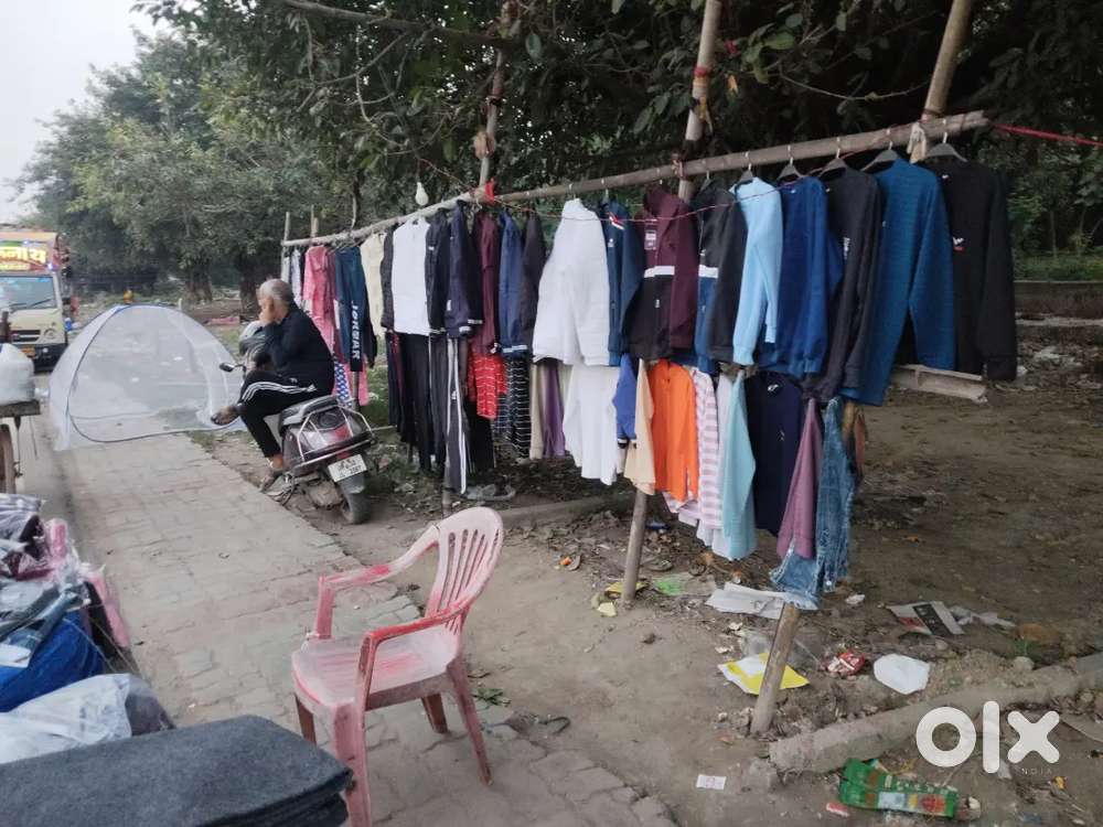 Road per dukaan hai ladkiyan ladki karne kam karne ke liye sampark