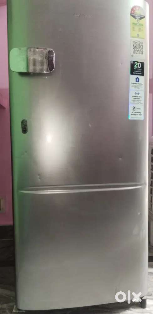 Sumsung refrigerator 183 liters