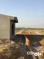 Best investment 400 gaj plot matr 3000 rupay gaj prime location par