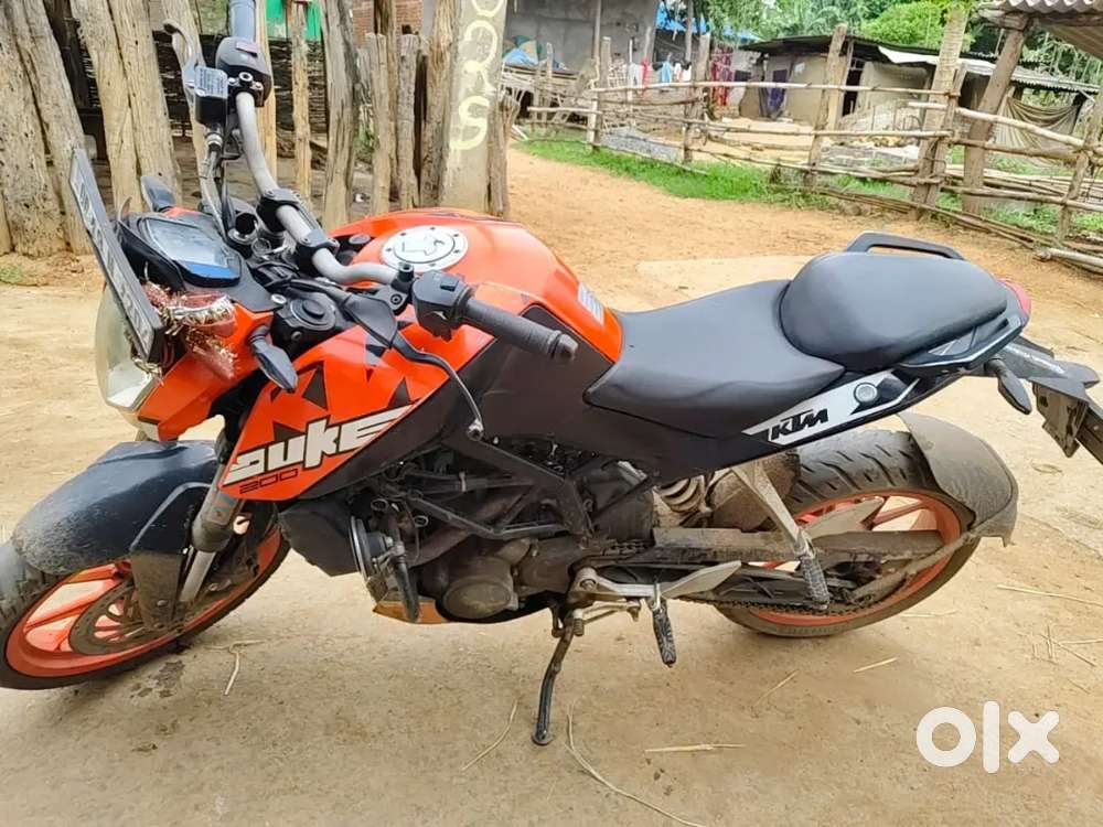 KTM Duke 200