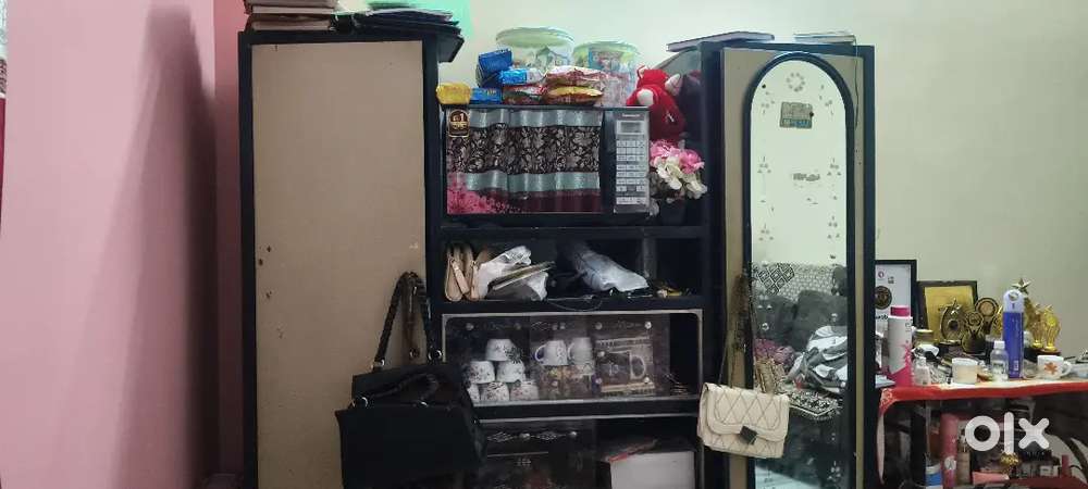 Showcase sell