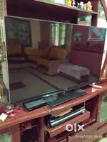 3D TV + 5 3D glasses