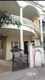 Spacious 3bhk in Indore luxurious. Charming bungalow near main road