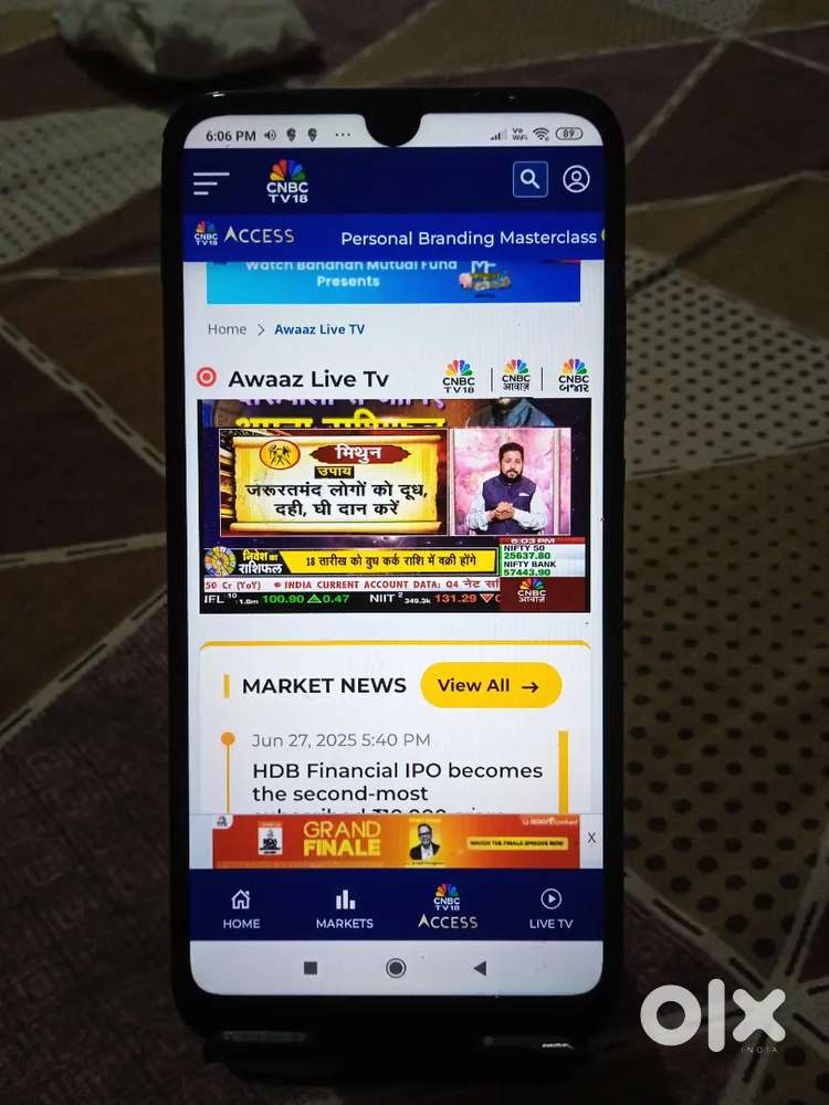 Redmi 7 with 5000 Mah battery