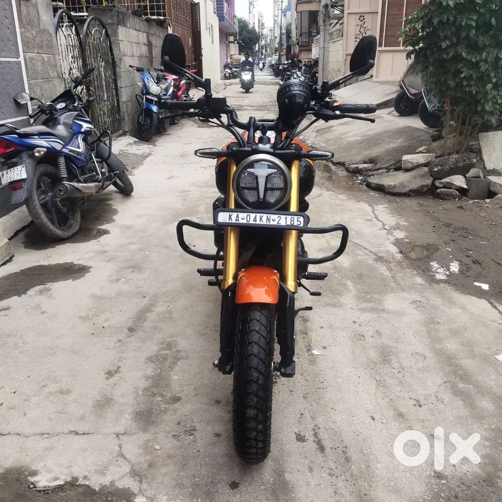 TVS Ronin first owner good condition