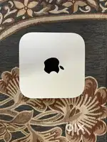 Mac Mini M4 ( 16 GB RAM and 256 GB SSD )