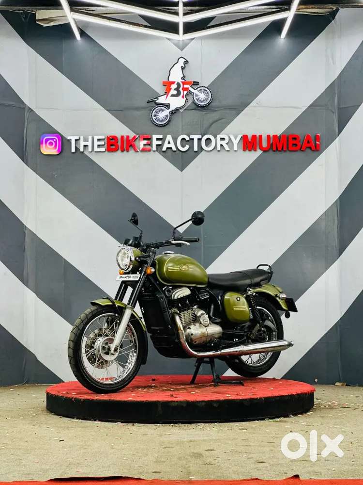 JAWA 42  (the bike factory Mumbai)