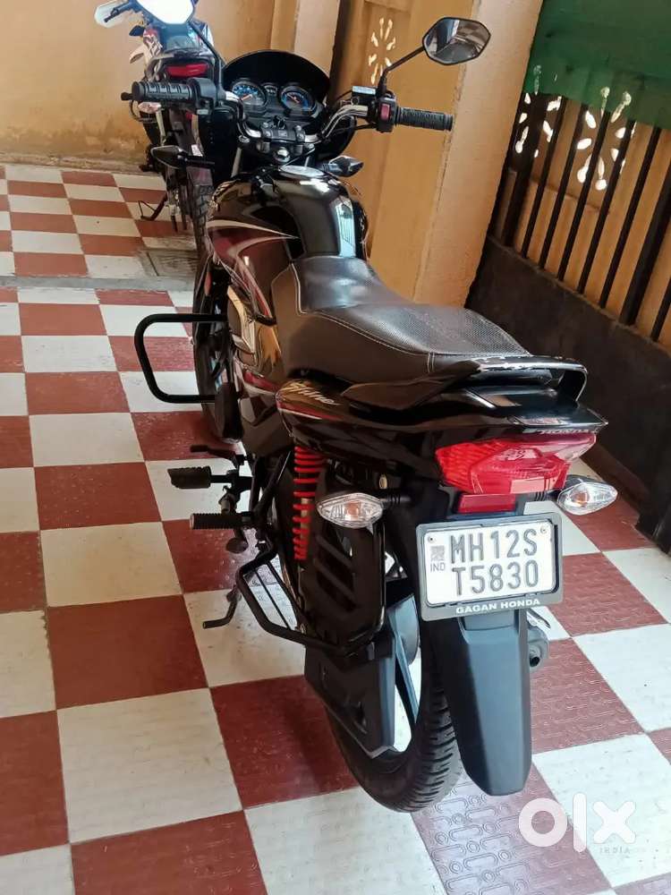 Honda shine good condition all documents complete urgent sale