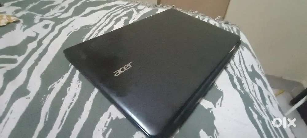 Acer Aspire E1 - 510 Laptop - 15.6, Pentium,500GB HDD -Budget laptop
