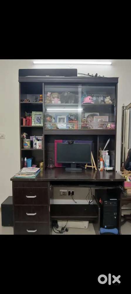 Computer Table
