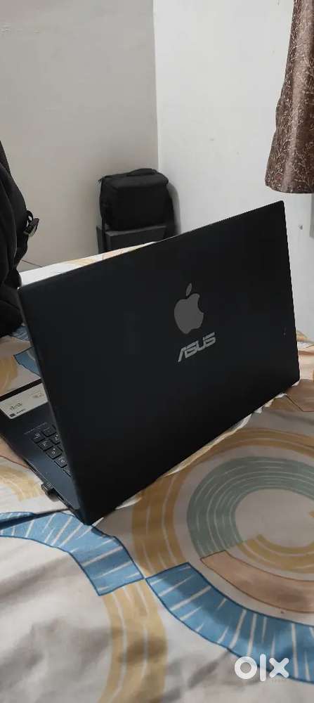 Asus i7 9th gen gaming laptop in mint condition