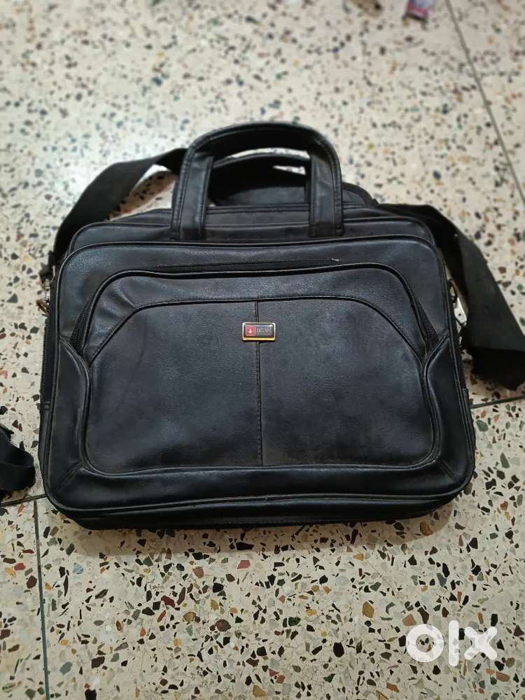Laptop bag
