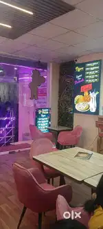 Restaurant ke liye khana banane wala chahiefood cook