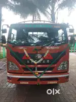 Required Driver for 14 feet vehicle from Maharashtra or Karnataka