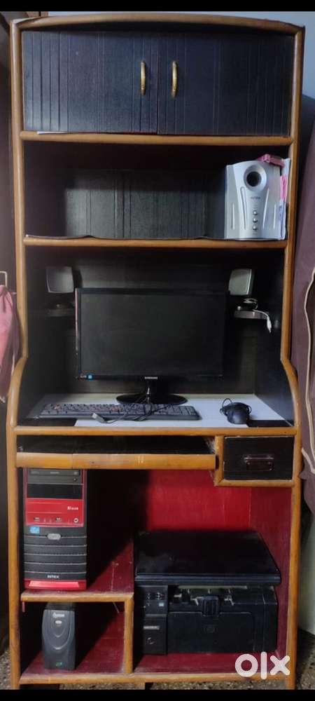 Computer Table