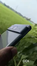 Google Pixel 8  RAM 8GB / 128 GB With strongest Google AI