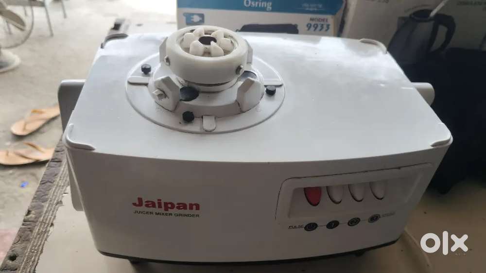 Mixer grinder for juicer