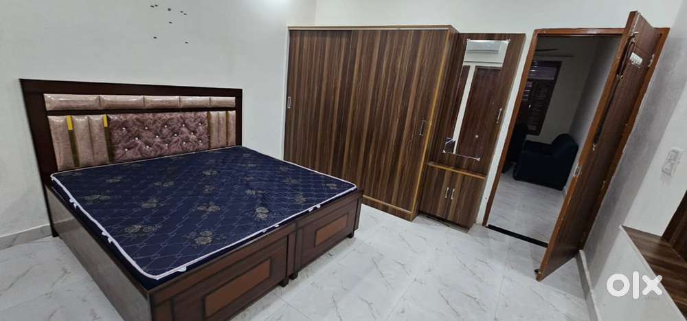 1Bhk flat for rent 13000/fully furnished sec 127 shivalik city kharar