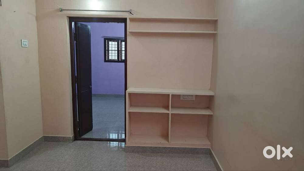 1 BHK Available for rent