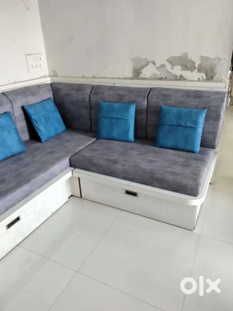 2 bhk फ्लॅट विकणे कामटवाडा निअर सप्तरश्रुंगी देवीमंदिर निअर त्रिमूर्ती