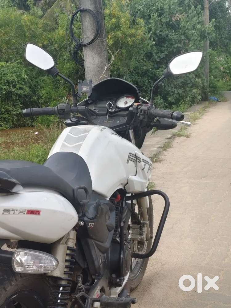 Appache rtr 180 dual disc