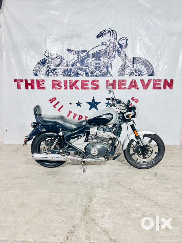 Royal enfield super meteor 650 bs6 Abs