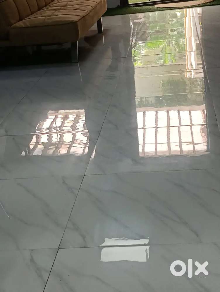 Lokking for male sharing roomate